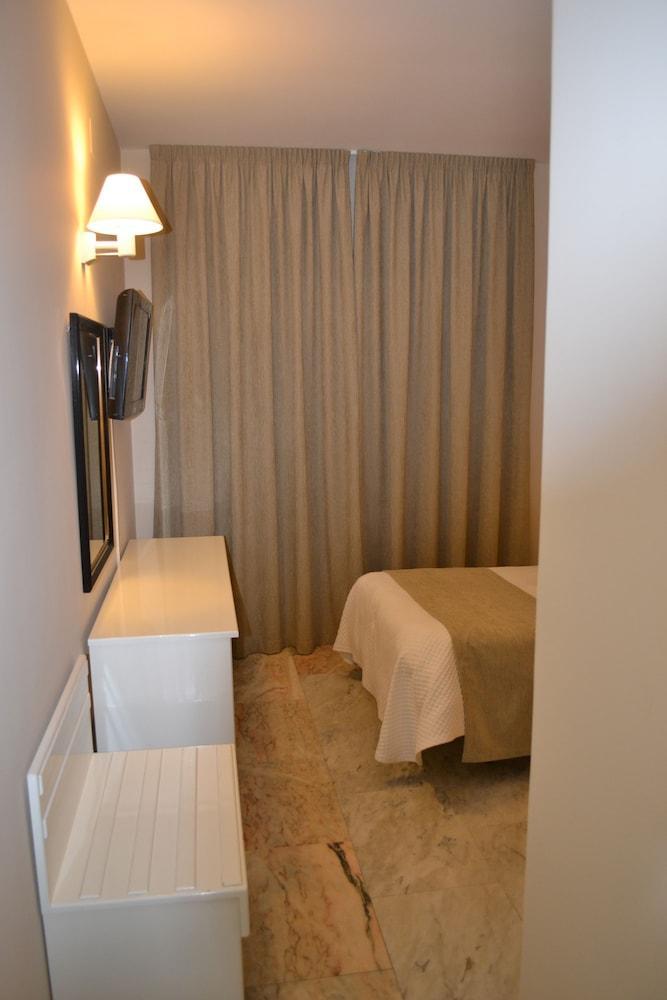 Hotel Ramomar 3*